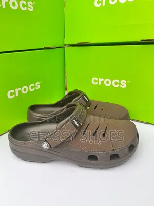 Original Crocs Coffee Brown