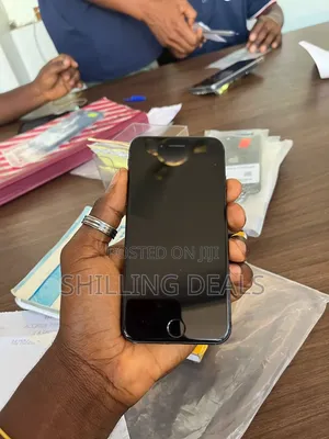 Apple iPhone 8 64 GB Black