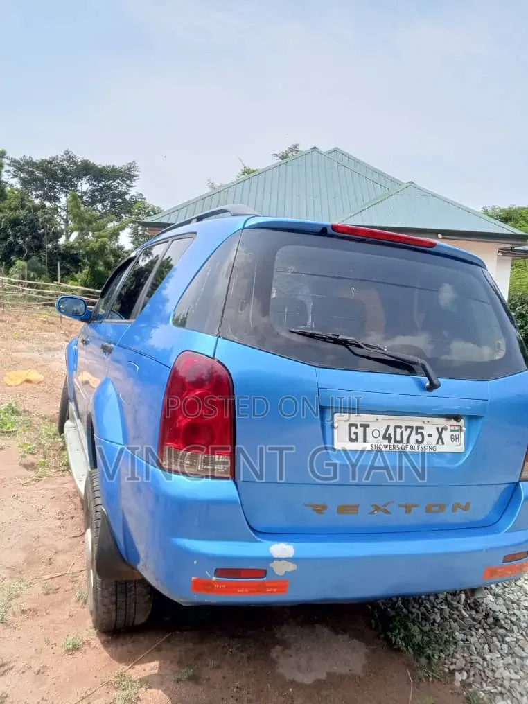 SsangYong Rexton 2006 Blue