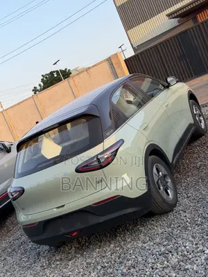 Xiaomi YU7 2025 Green