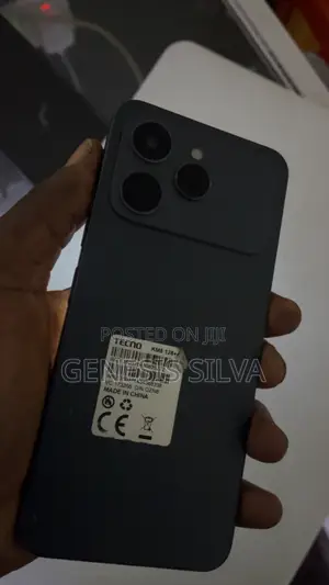 Tecno Spark 40 128 GB Black