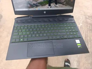 Laptop HP Pavilion 15 8GB Intel Core i5 HDD+SSD 512GB