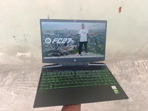 Laptop HP Pavilion 15 8GB Intel Core i5 HDD+SSD 512GB