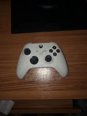 Xbox Series S|X Controllers
