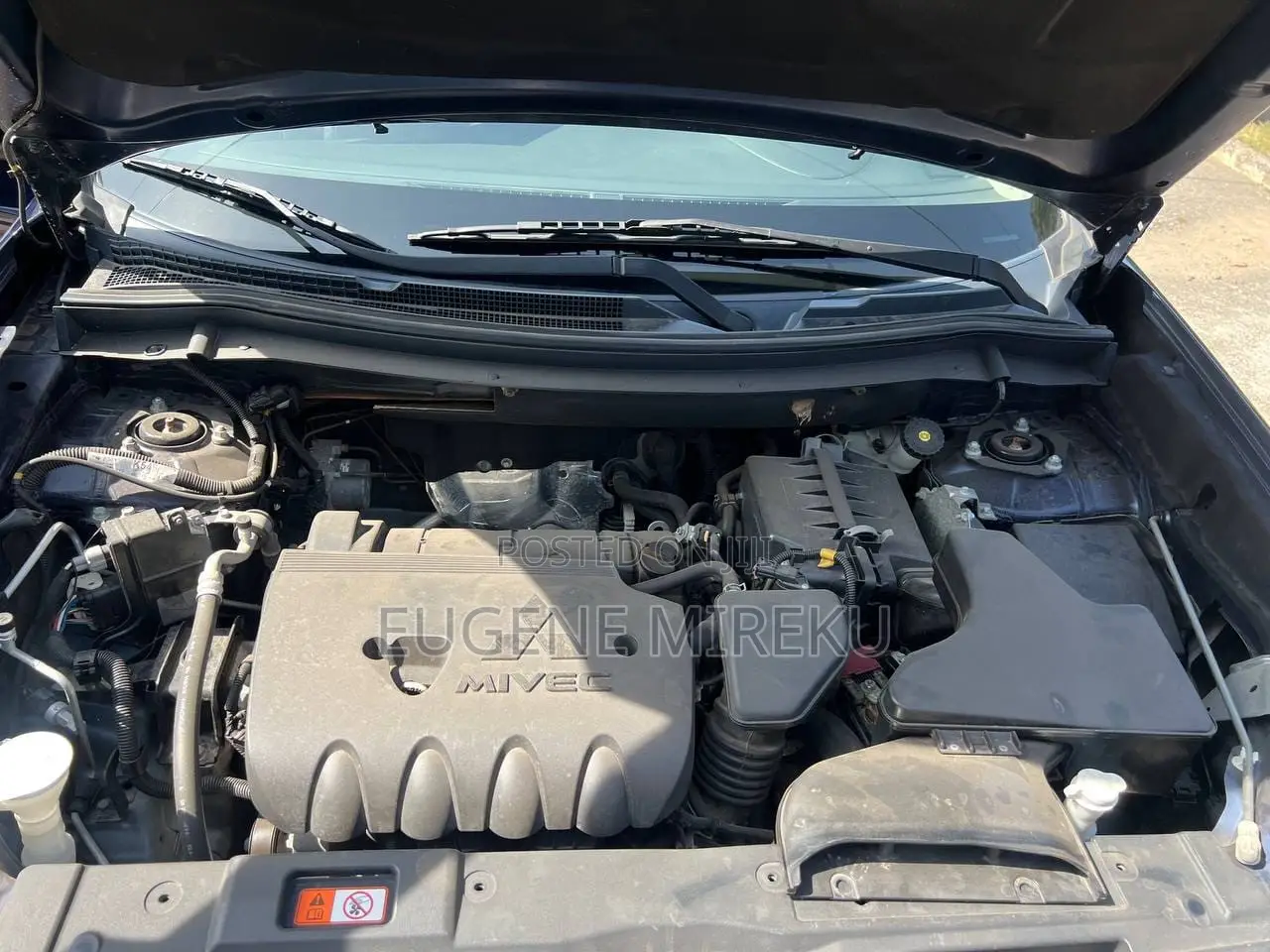 Mitsubishi Outlander 2018 Blue