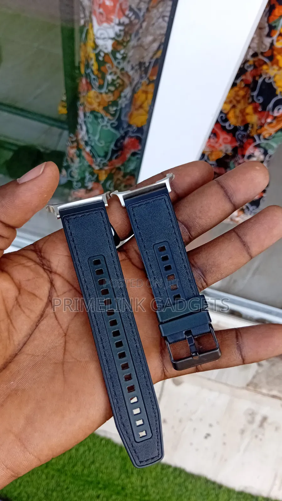 Samsung Galaxy Watch Ultra and Watch Ultra 2 Faux Silicone Strap
