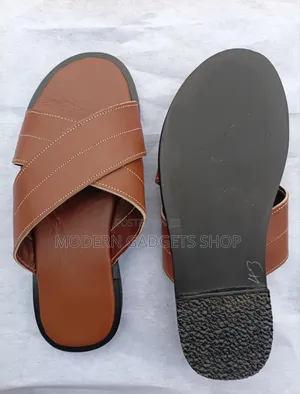 Men’s Fashion Slippers – Quality Casual Sandals for Everyday Wear