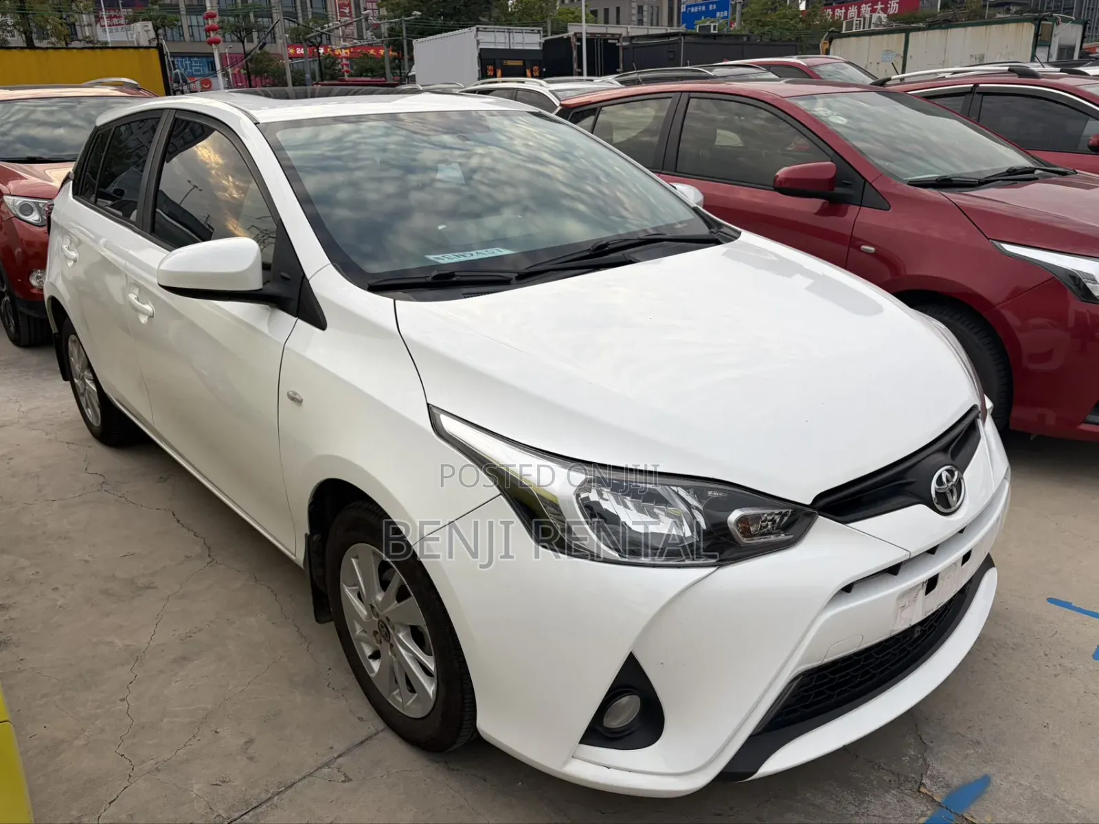 Toyota Yaris 2017 White