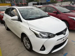 Toyota Yaris 2017 White