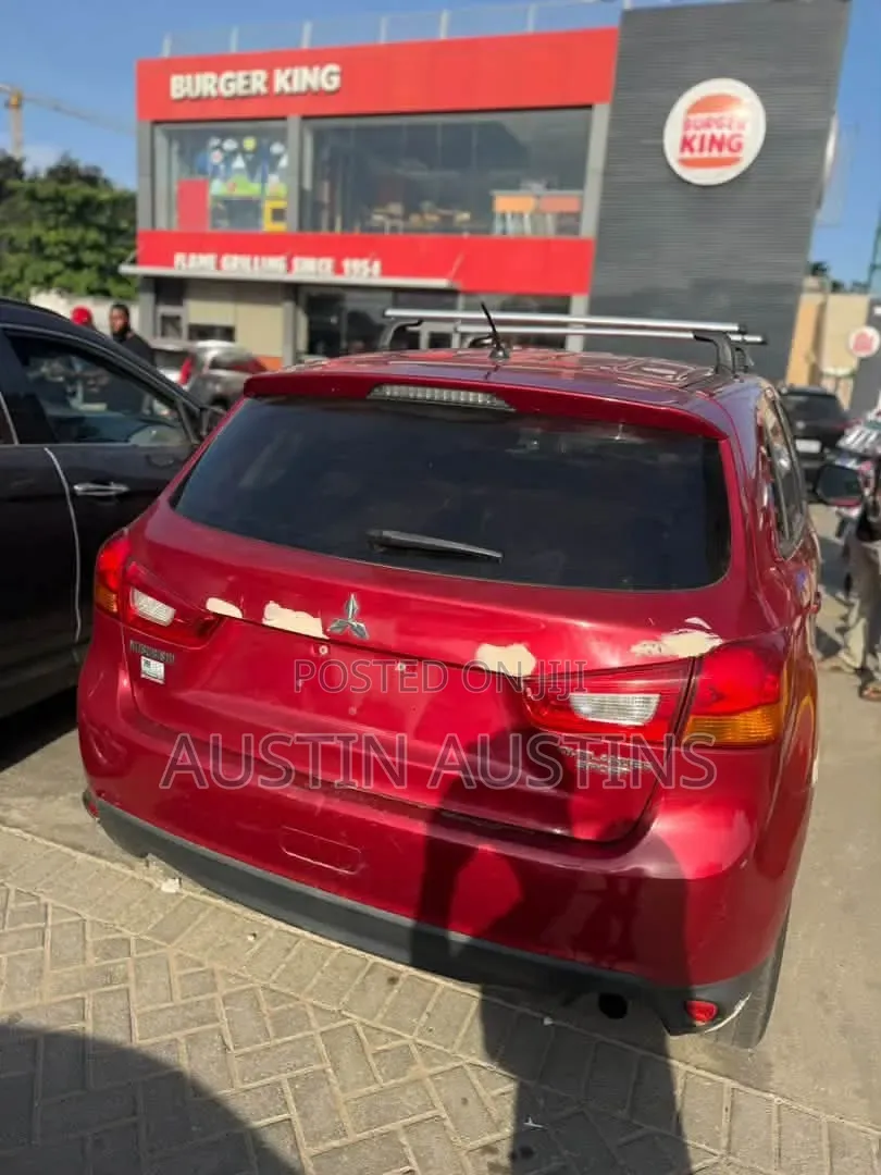 Mitsubishi Outlander 2016 Red
