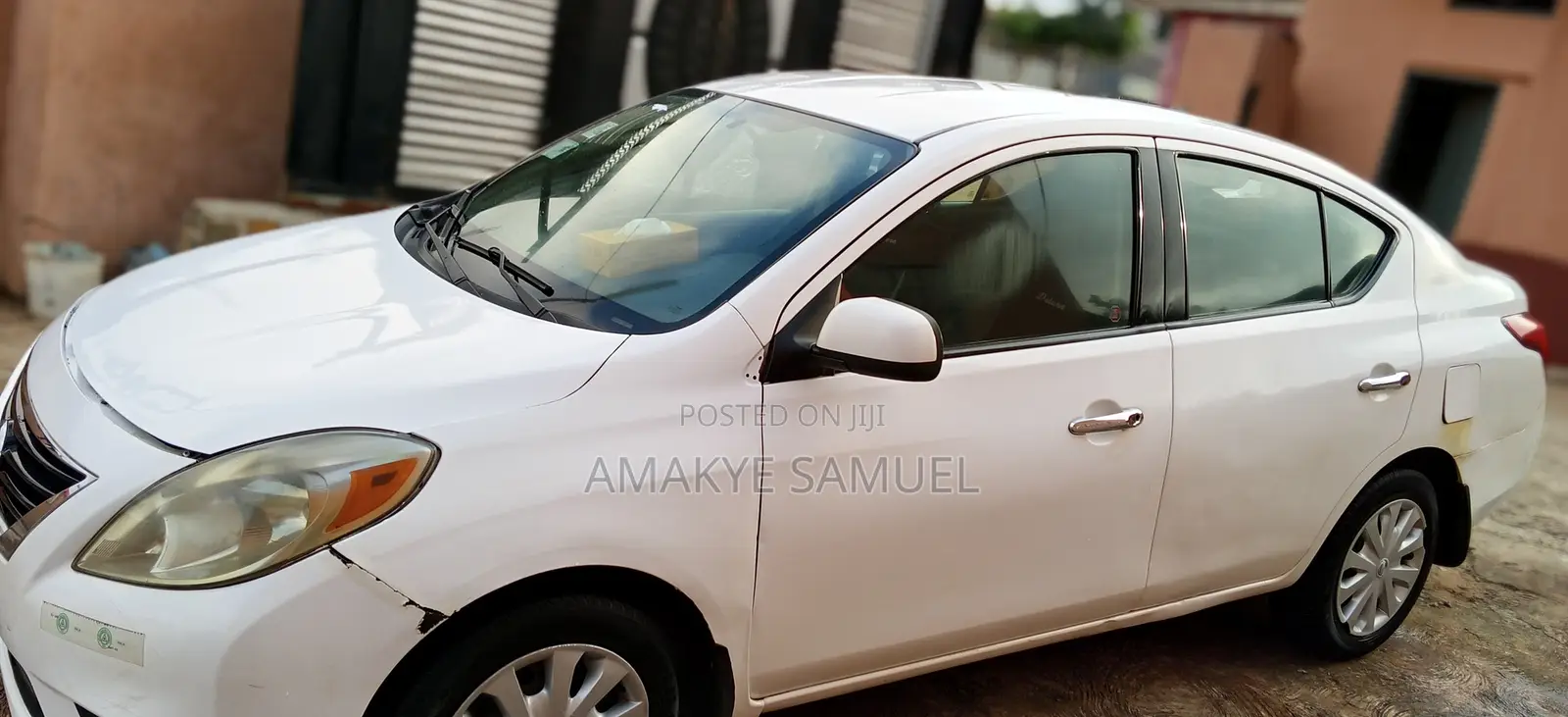 Nissan Versa 1.6 SV Sedan 2012 White