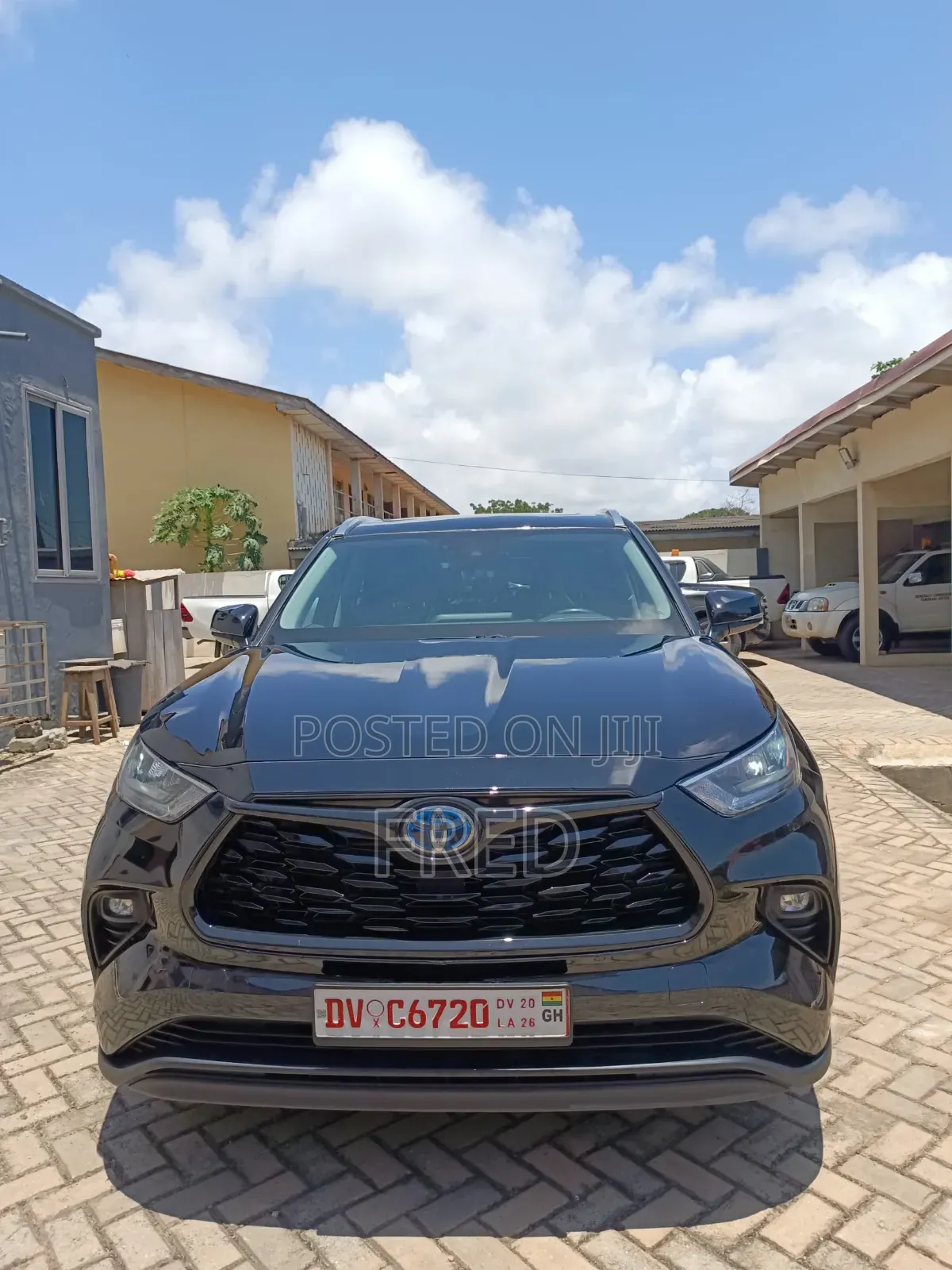 Toyota Highlander XLE 2022 Black