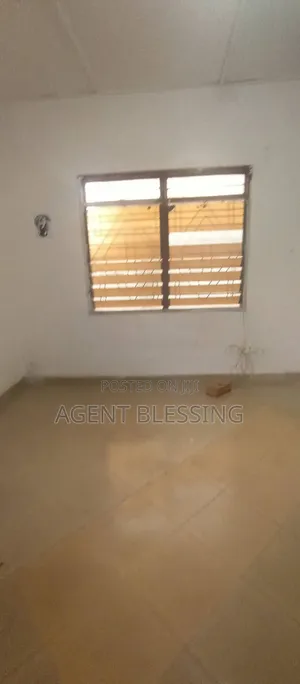 1bdrm Apartment in Golf City, Community 25 for rent