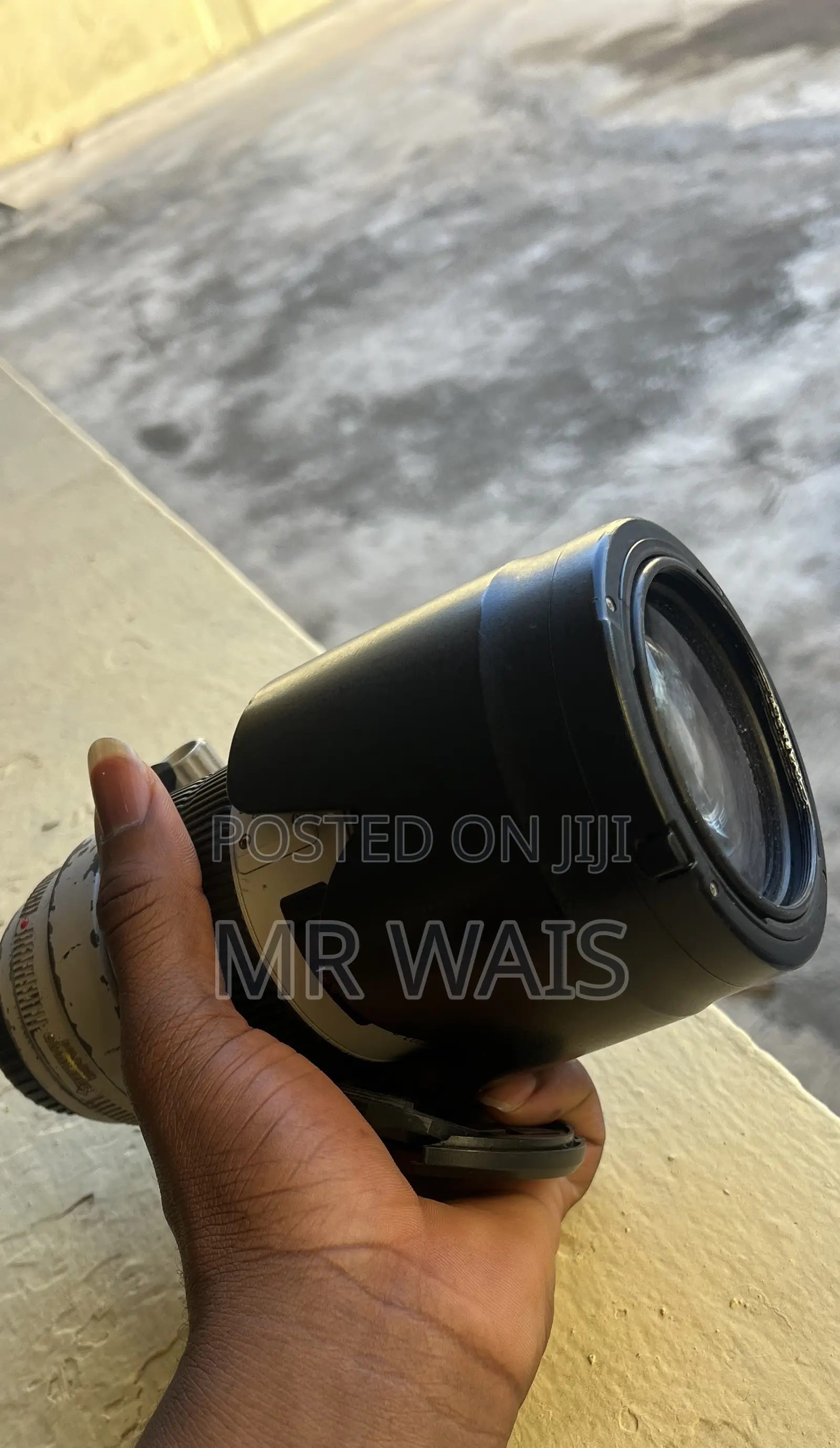 Canon 70-200mm F2.8Lens