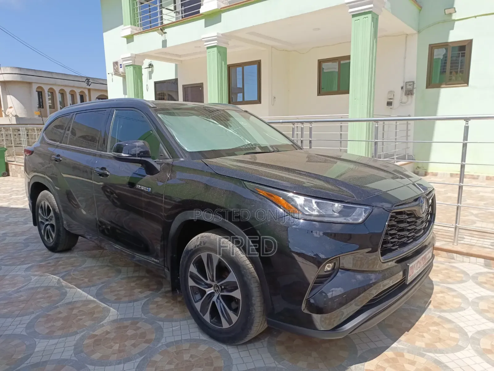 Toyota Highlander XLE 2022 Black