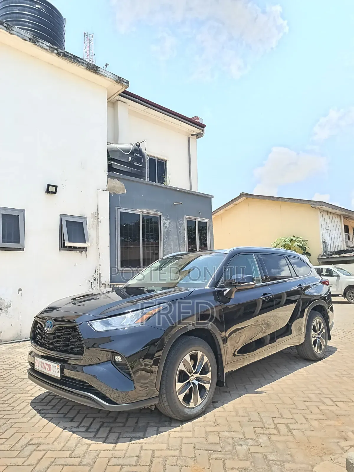 Toyota Highlander XLE 2022 Black