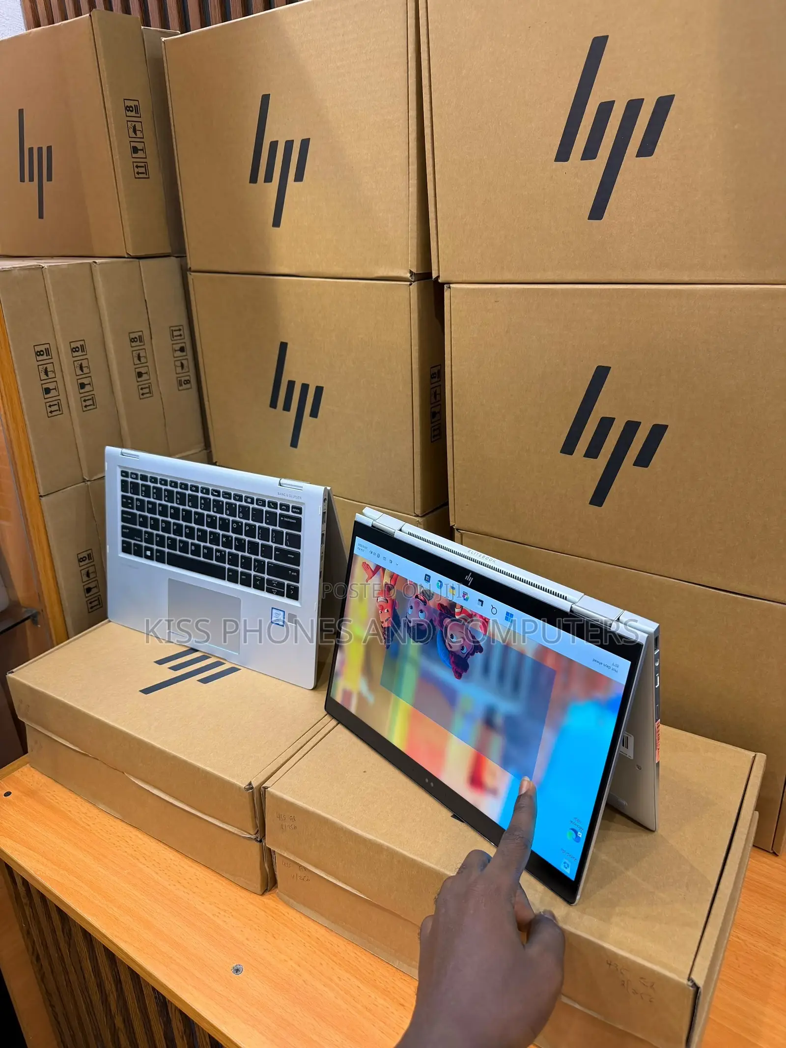 New Laptop HP EliteBook x360 830 G6 8GB Intel Core i5 SSD 256GB