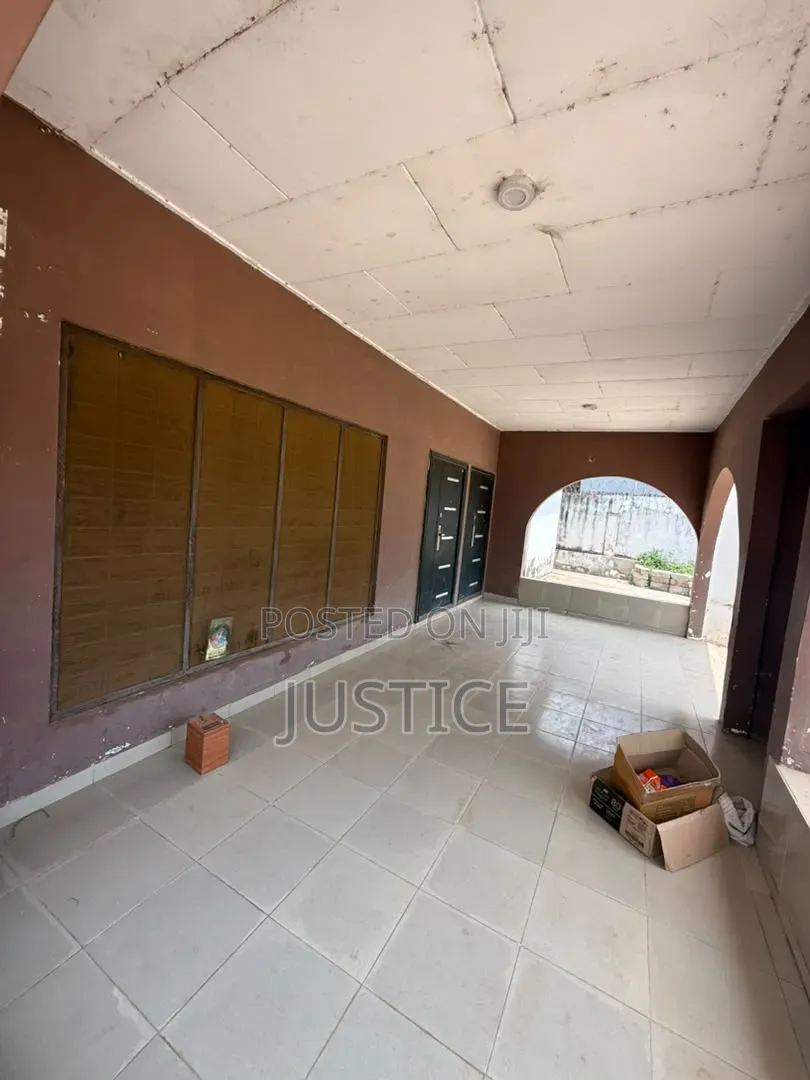 4bdrm House in Racecourse Junction, Last Stop for sale