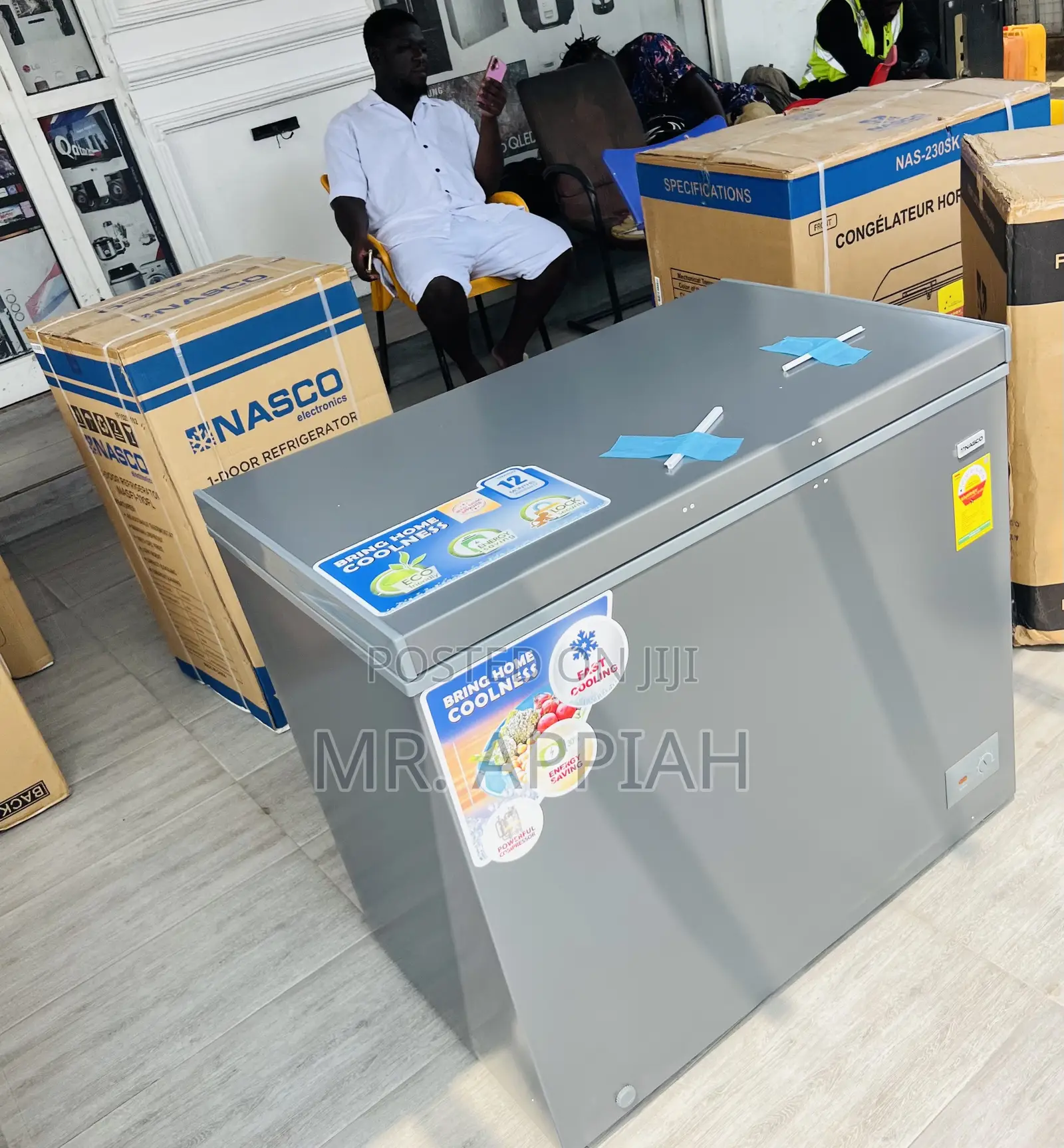 198Liters Chest Freezer(Nasco Single Door)Gray.