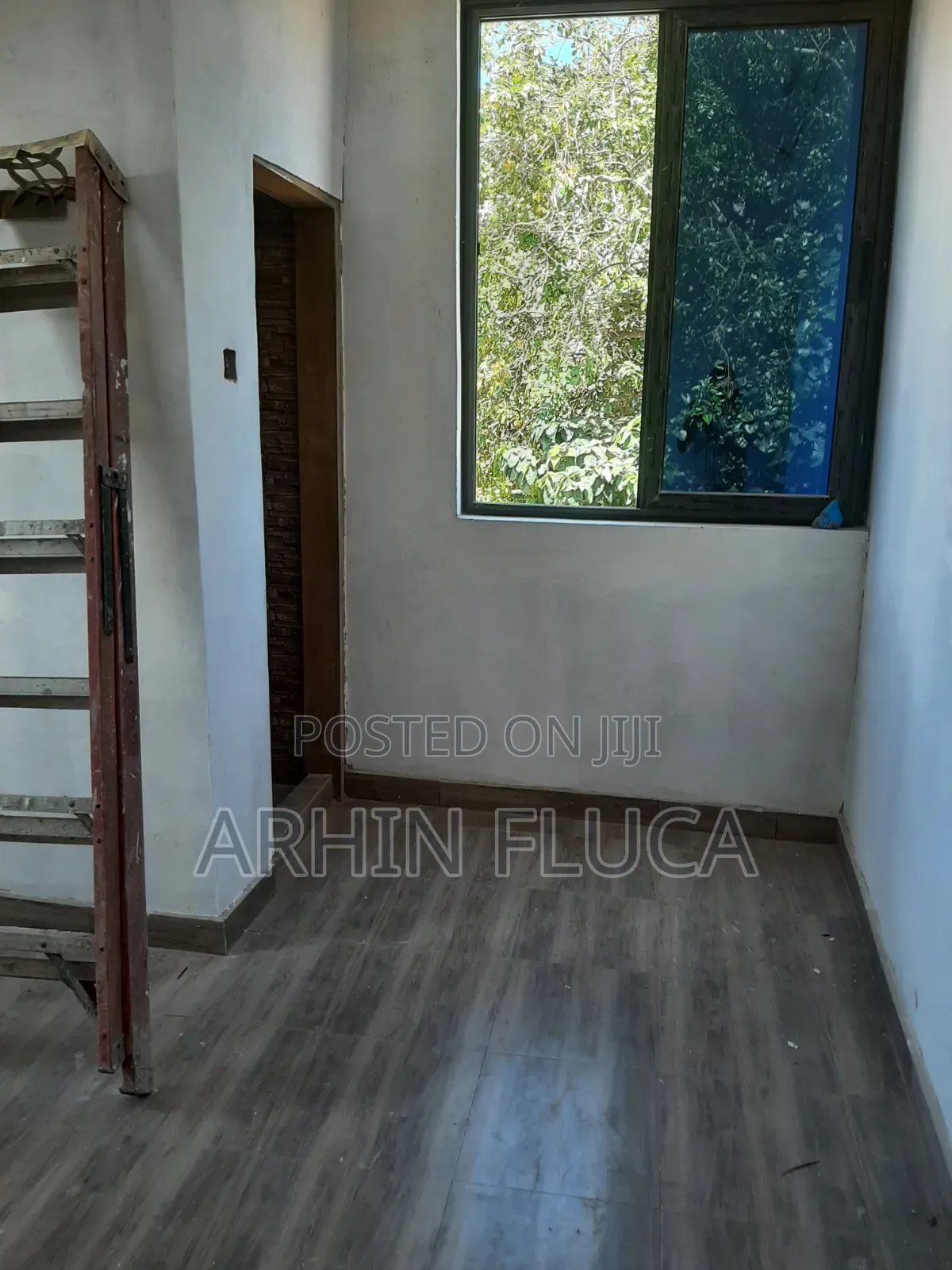 1bdrm Apartment in Ahin, Oxford Street for rent