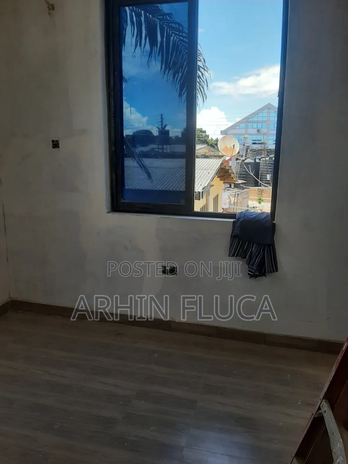 1bdrm Apartment in Ahin, Oxford Street for rent