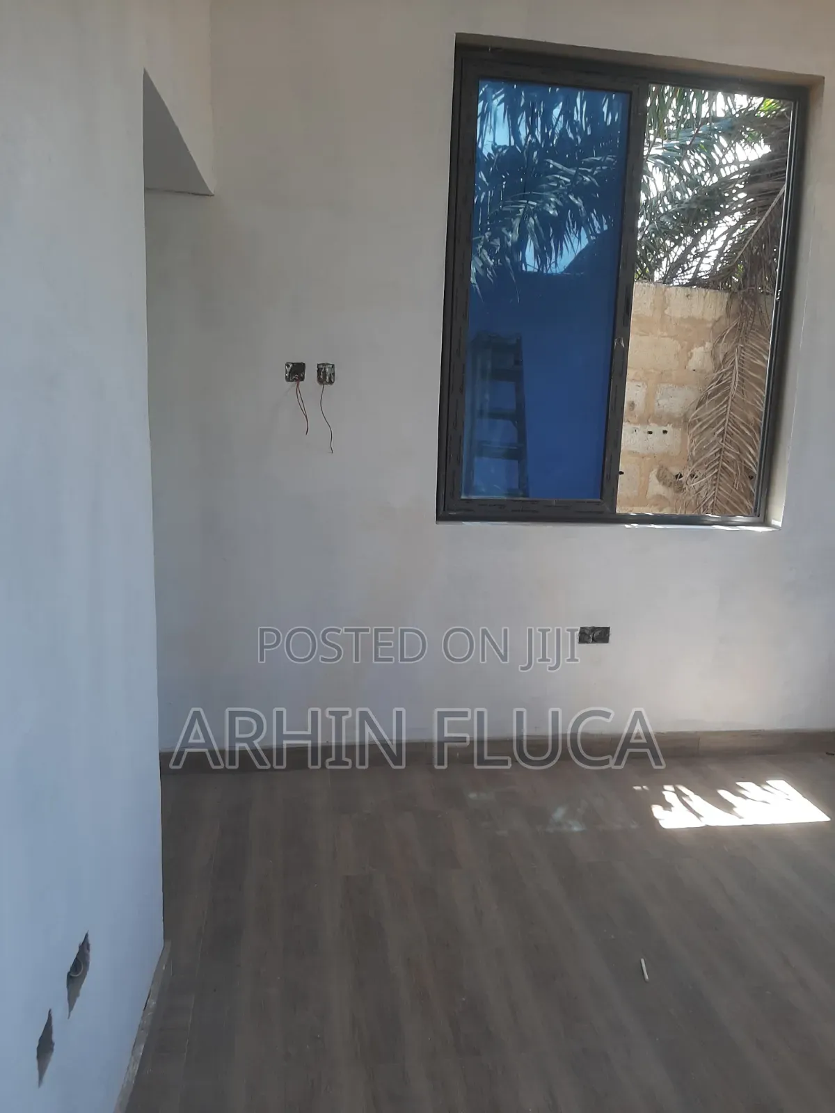 1bdrm Apartment in Ahin, Oxford Street for rent