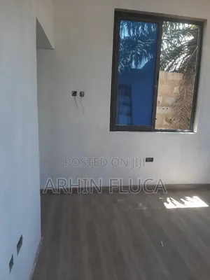 1bdrm Apartment in Ahin, Oxford Street for rent