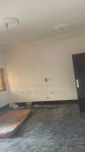 2bdrm Apartment in Madev Realty, Lapaz for rent