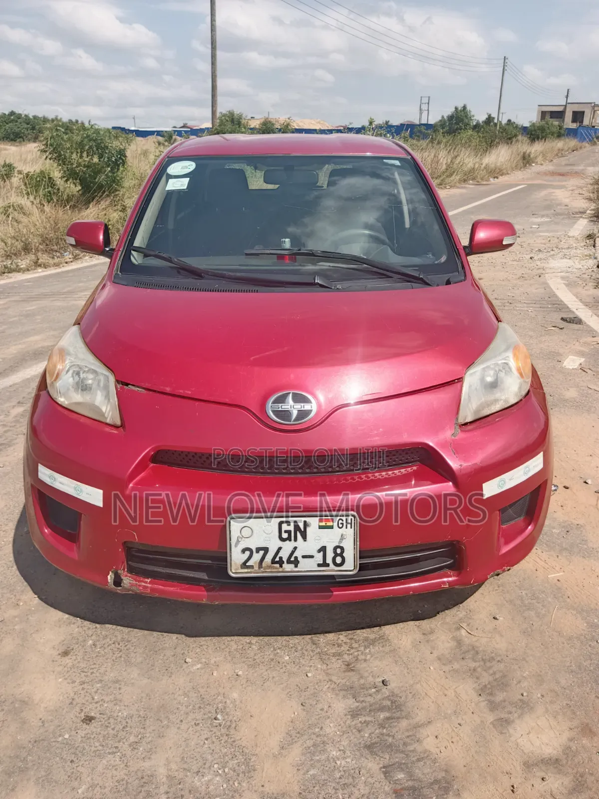 Scion xD Base 2013 Brown