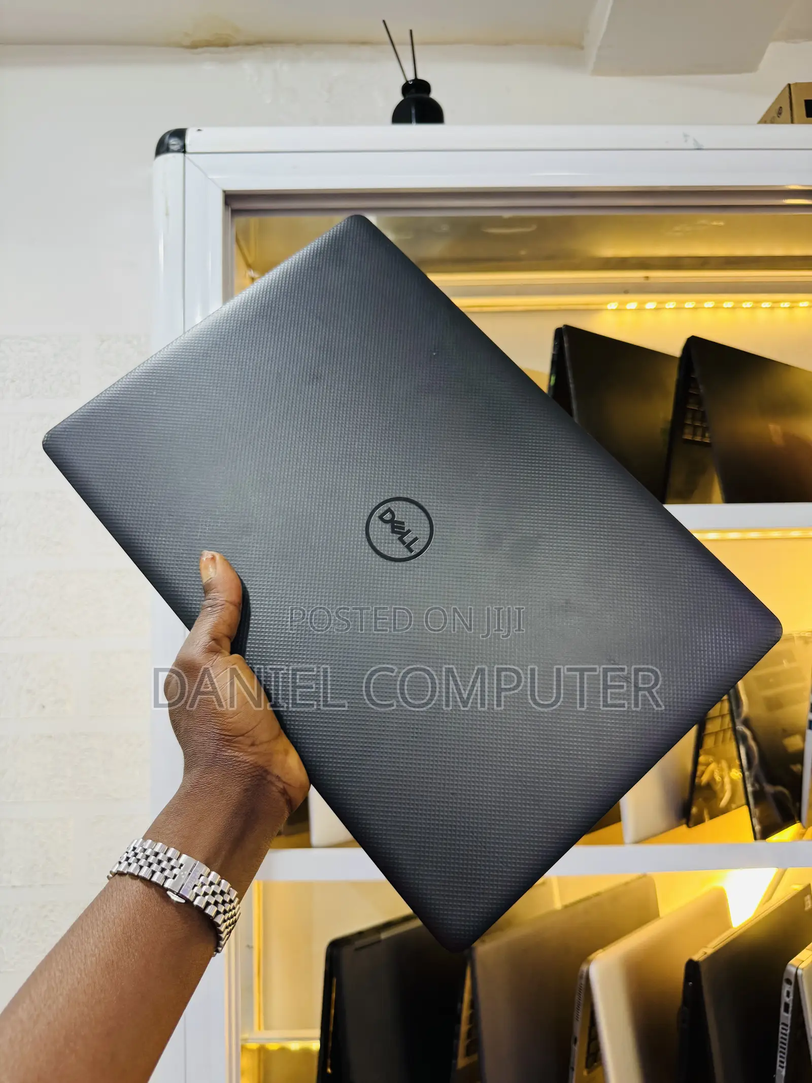 Laptop Dell Vostro 3558 8GB Intel Core i5 SSD 256GB