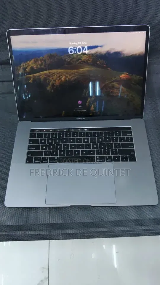 New Laptop HP EliteBook 840 G6 12GB Intel Core i7 SSHD (Hybrid) 500GB