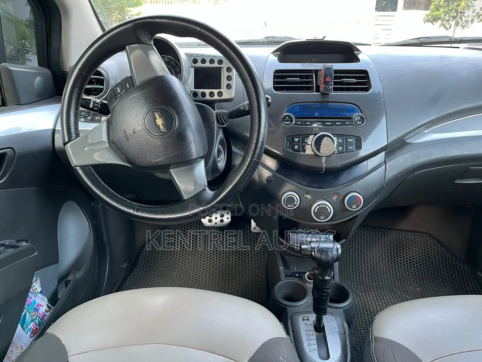 Chevrolet Spark 2013 Gray