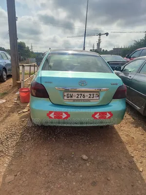 Toyota Yaris 1.3 2008 Green