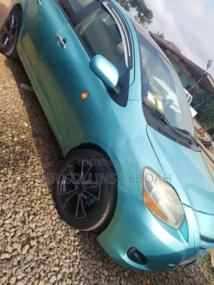 Toyota Yaris 1.3 2008 Green