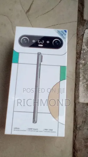 New Tecno Spark Slim 256 GB Blue