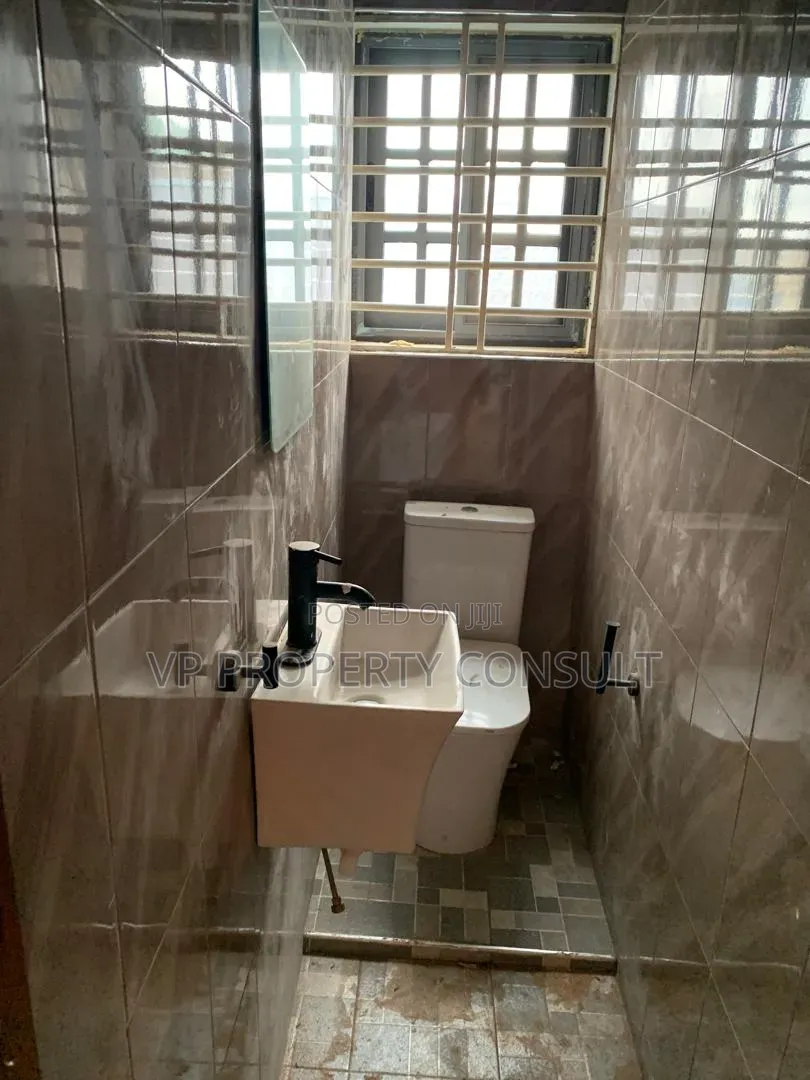 2bdrm Apartment in Baatsona Total for rent