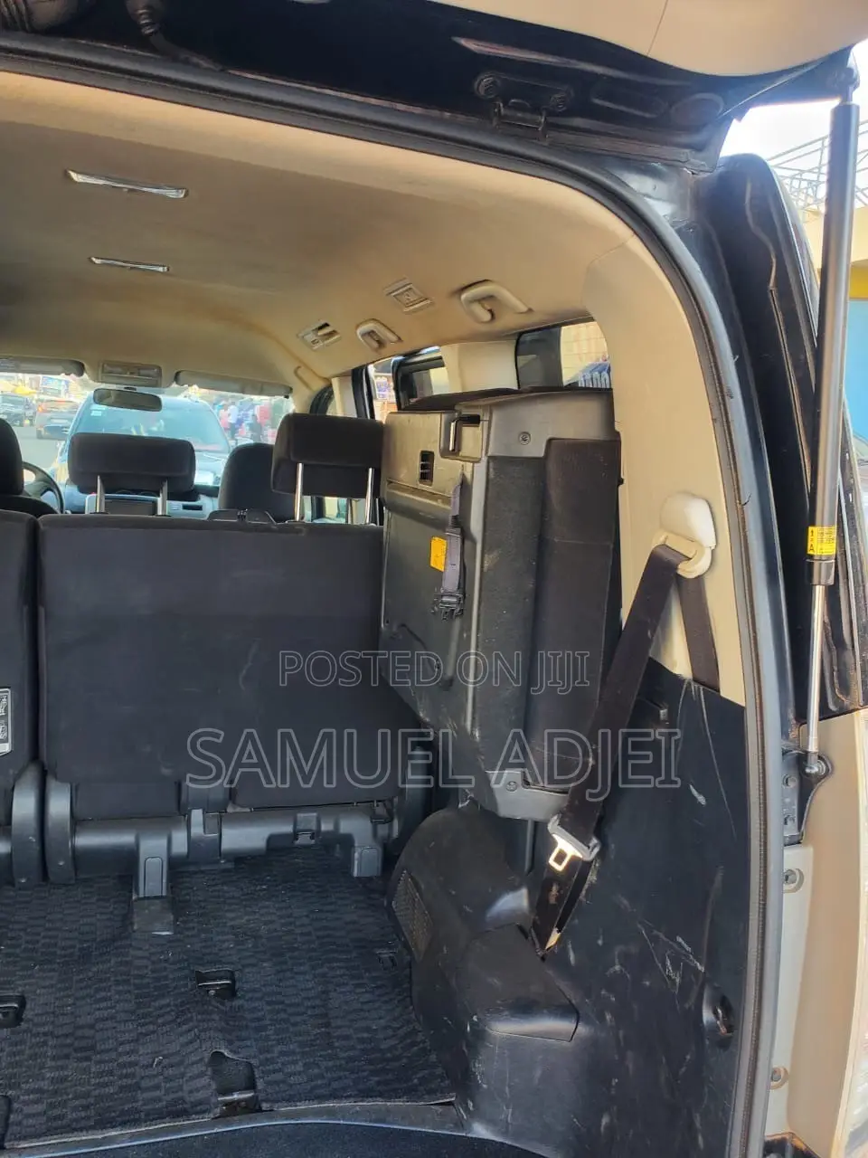 Toyota Voxy 2013 Black