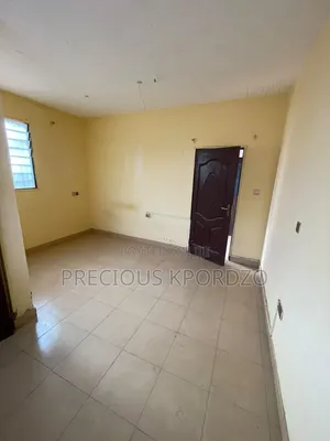 1bdrm Apartment in Adenta Housing Down for rent