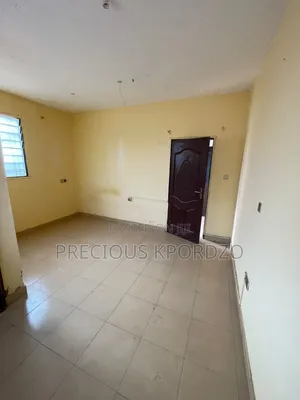 1bdrm Apartment in Adenta Housing Down for rent