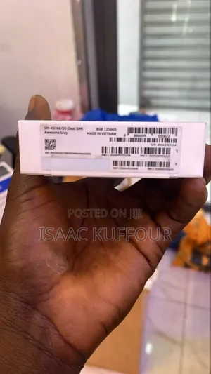 New Samsung Galaxy A57 128 GB Gray