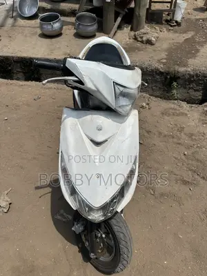 Yamaha Road Star 2020 White