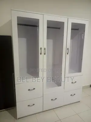 Wardrobe for Pick Up in Adenta