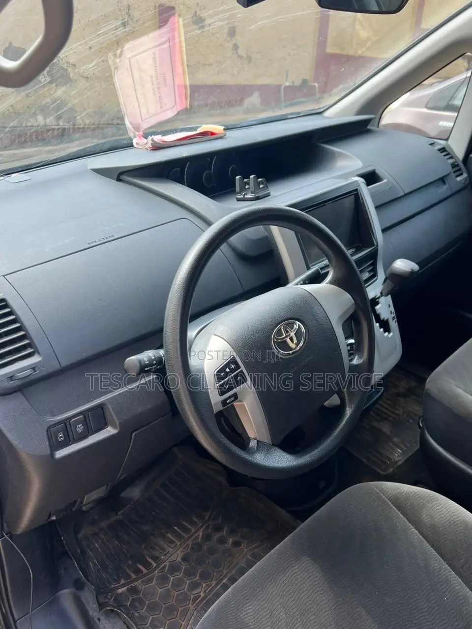 Toyota Voxy 2011 Black