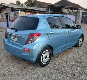 Toyota Vitz 2013 Blue
