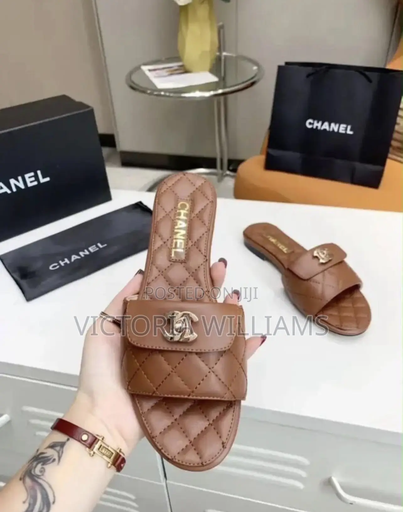 Ladies Luxury Chanel Slipper