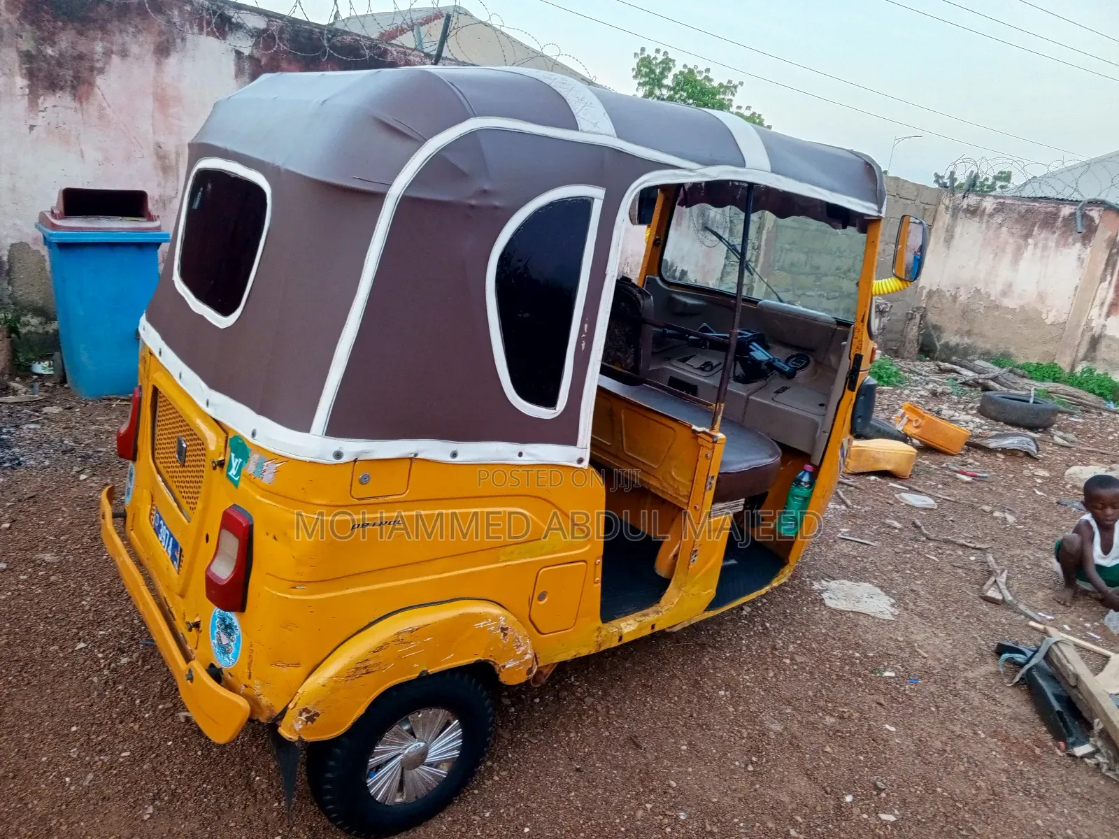 Bajaj RE 2022 Yellow