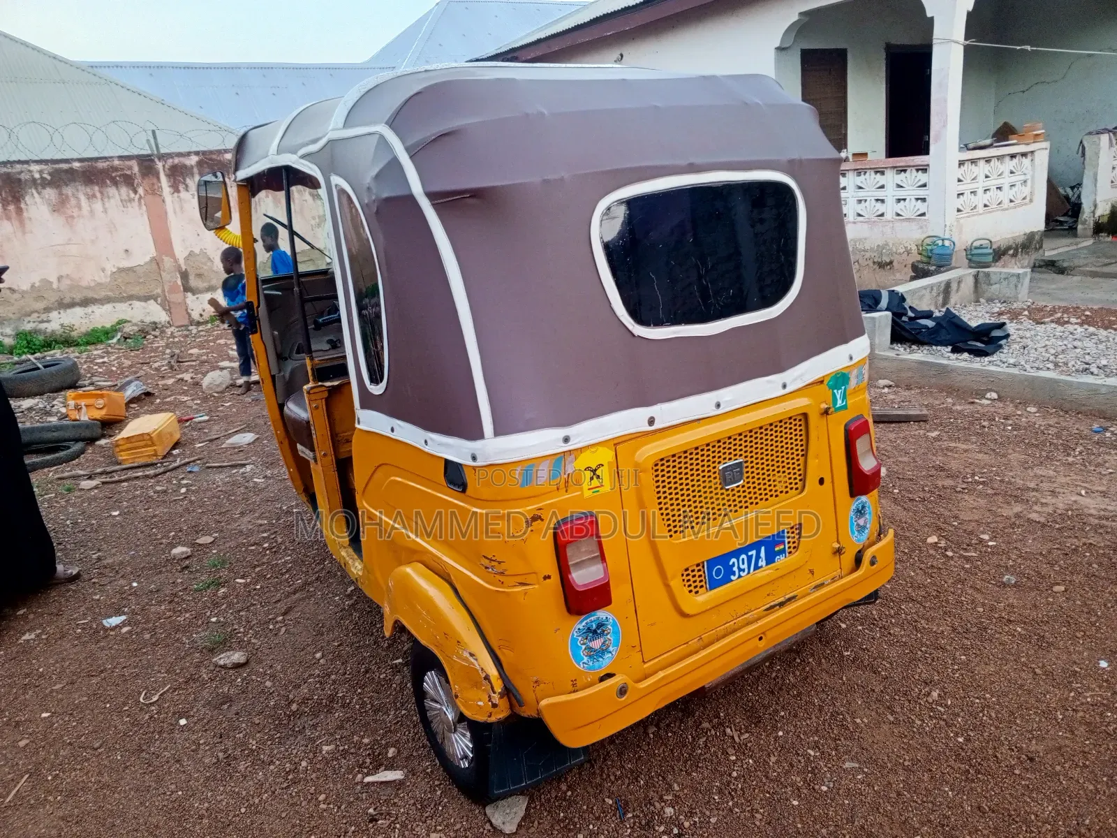 Bajaj RE 2022 Yellow