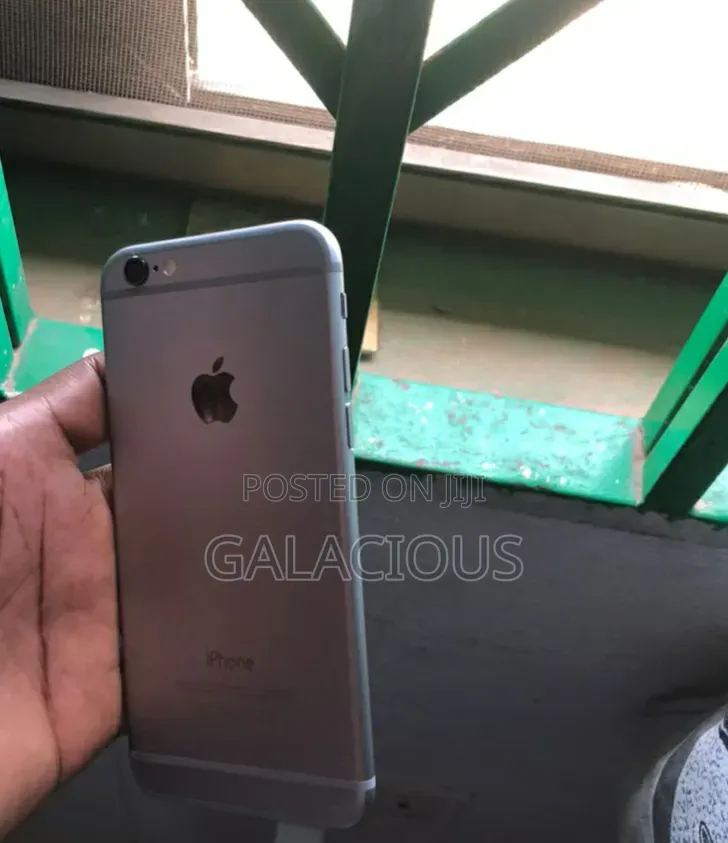 Apple iPhone 6 32 GB Silver