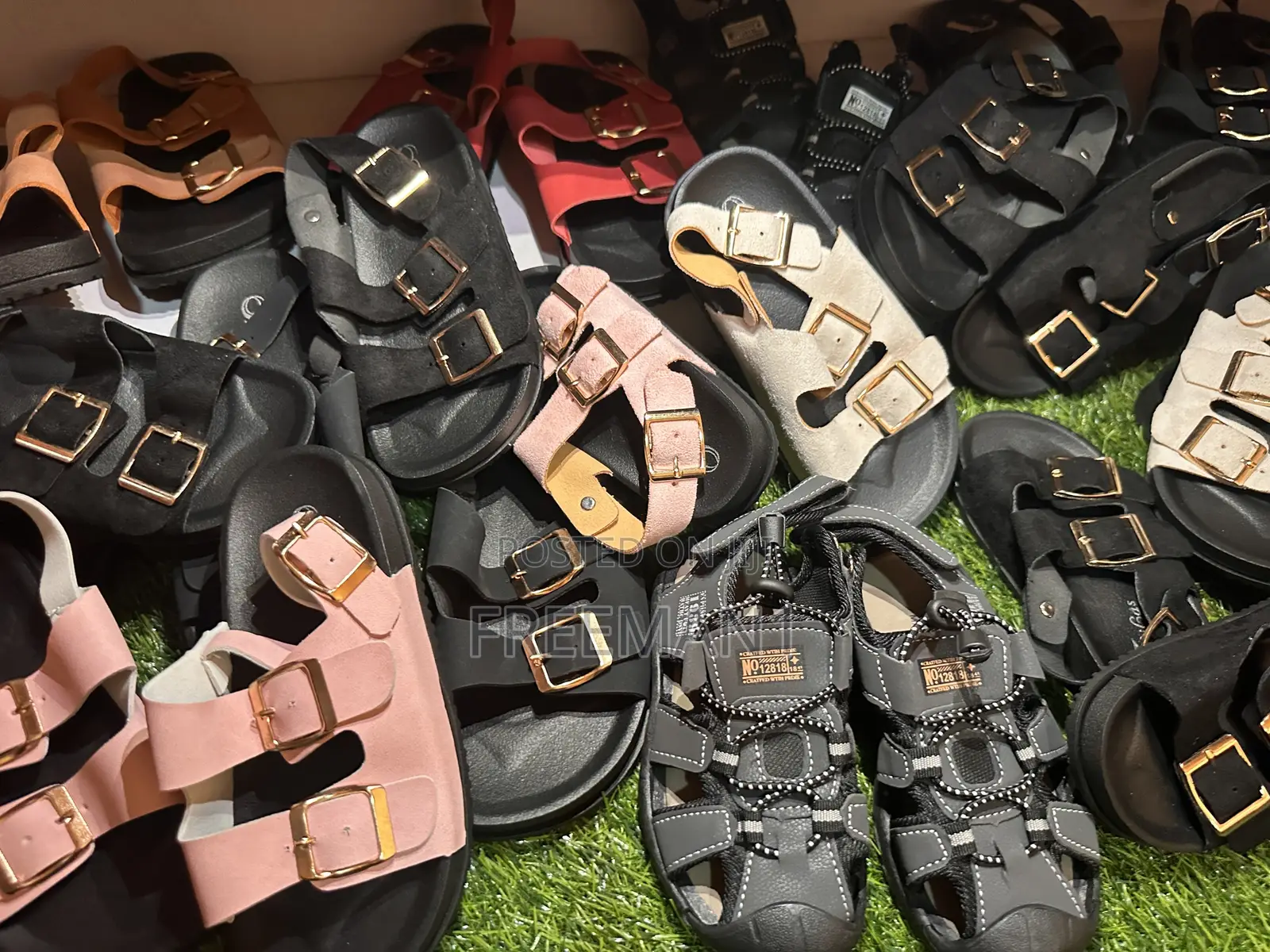 Unisex Sandals for Children and Adult