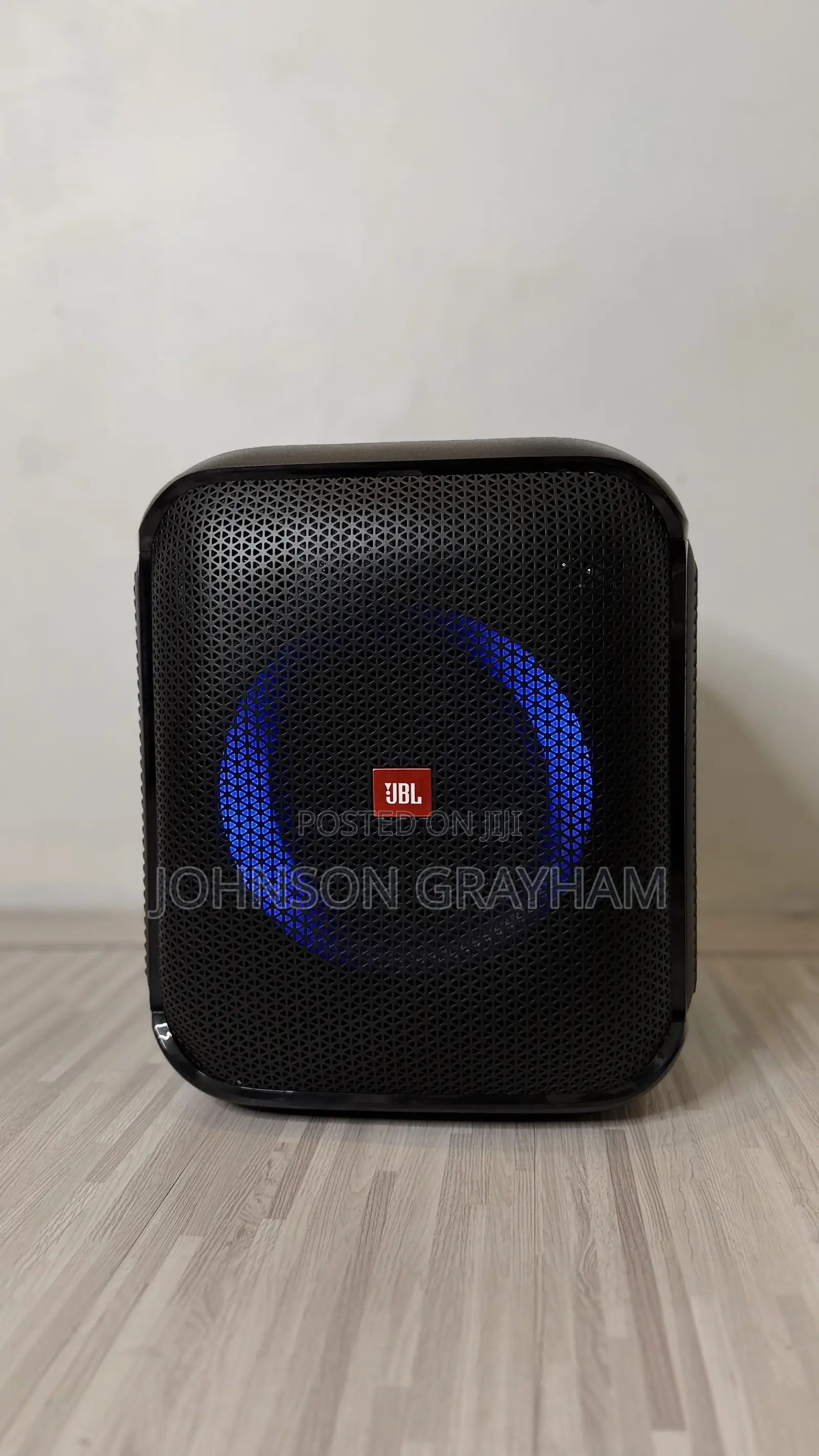 JBL Encore Essential